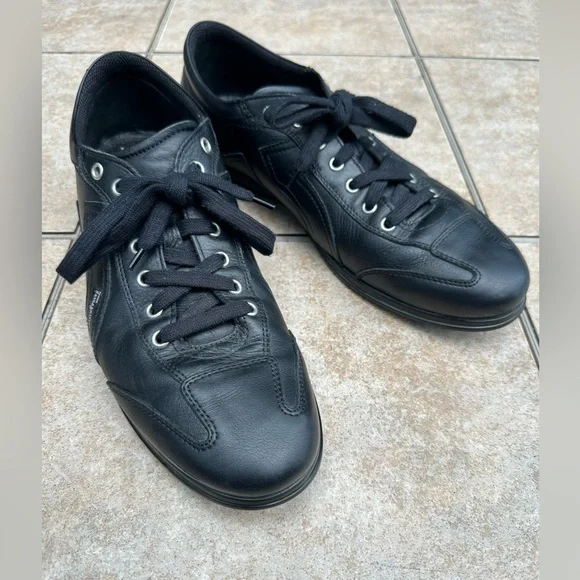 Salvatore Ferragamo Men's Low Cut Leather Sneaker Shoes